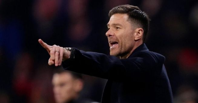 云开体育-正式下课，阿隆索退出，皇马官宣，原因曝光，获赔违约金曝光|哈维·阿隆索|阿韦洛亚|皇家马德里|巴塞罗那|阿隆-皮埃尔_新浪体育_新浪新闻